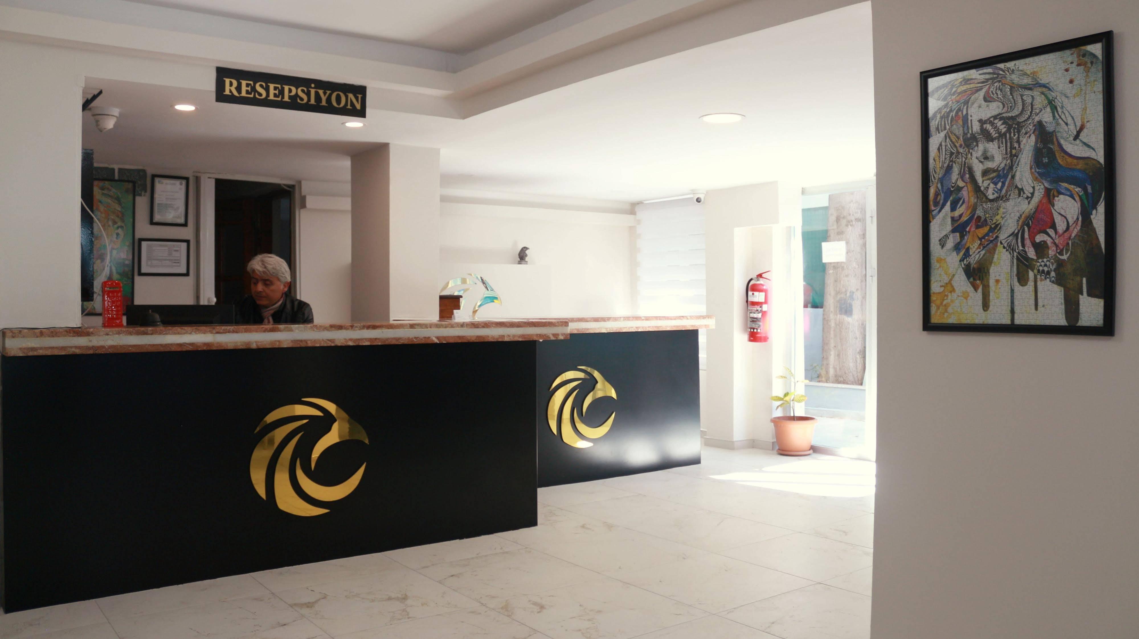 פאטהיה Aquila Beach Hotel מראה חיצוני תמונה