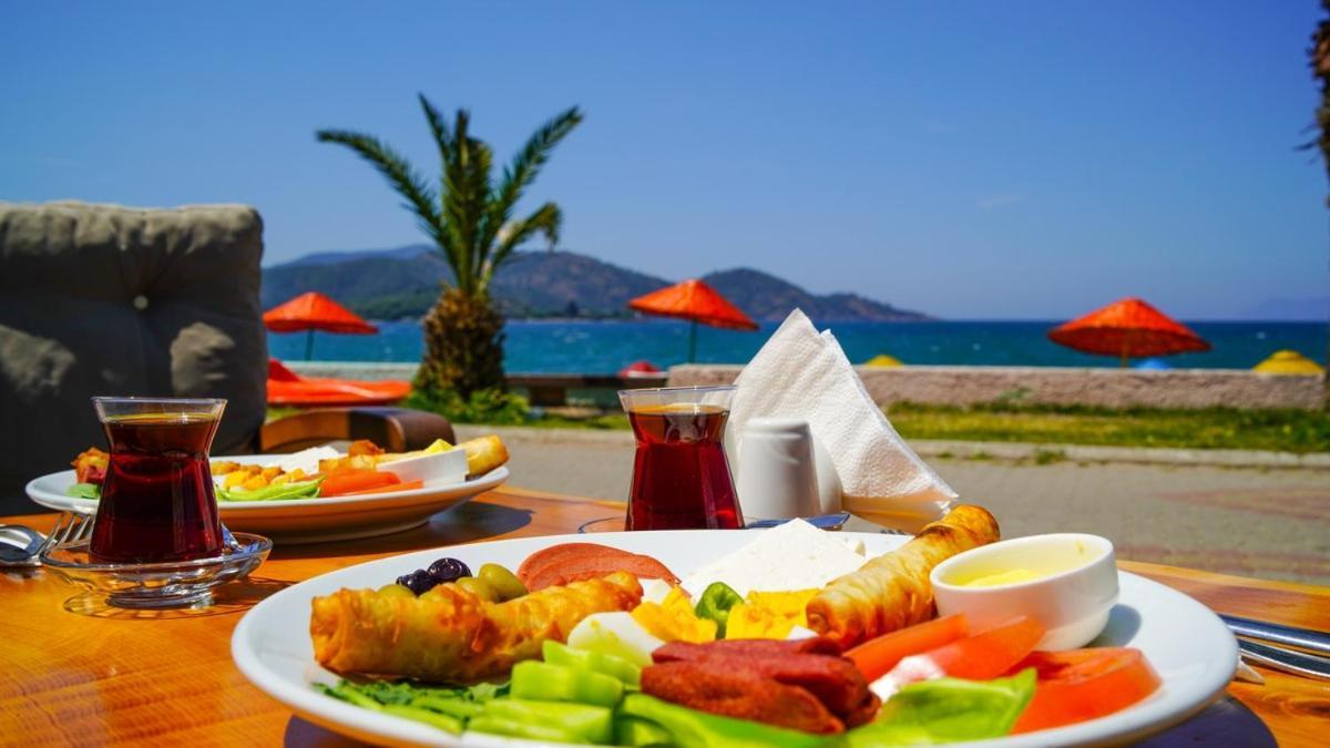 פאטהיה Aquila Beach Hotel מראה חיצוני תמונה